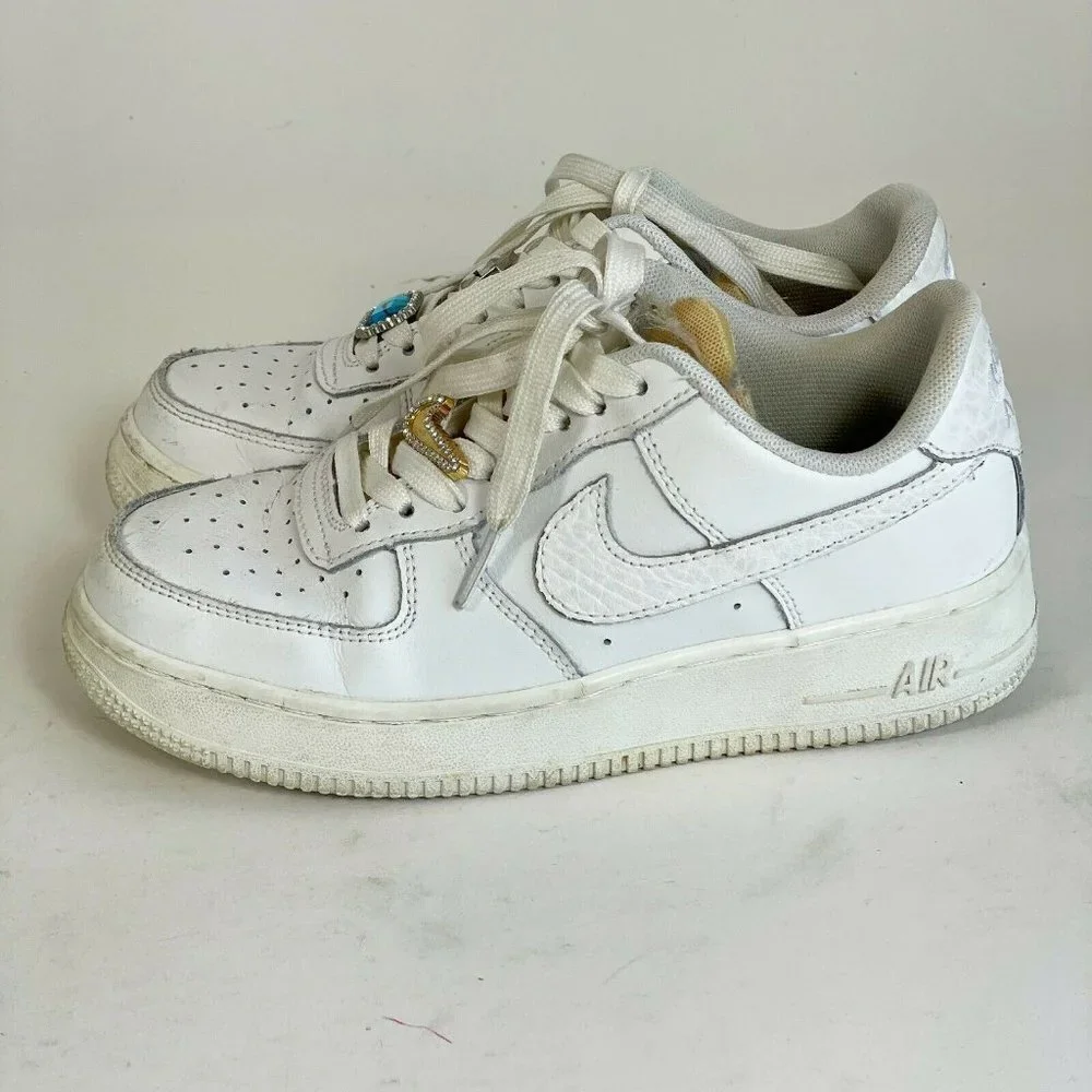 Nike Womens Air Force 1´07 LX Bling CZ8101-100 Sneakers‎ White Size 5.5 Leather